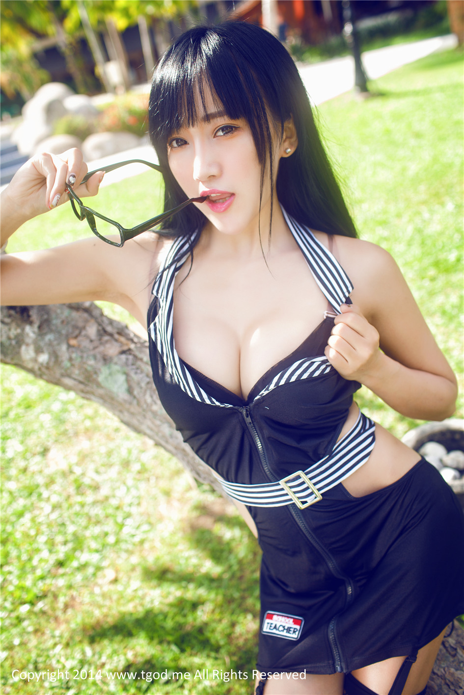 你喜欢戴眼镜吗[23P]