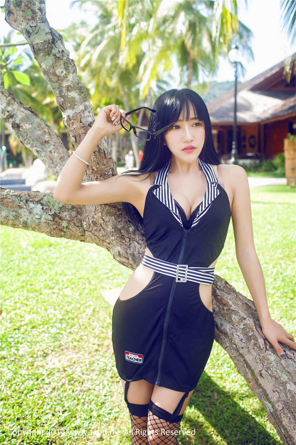 你喜欢戴眼镜吗[23P]