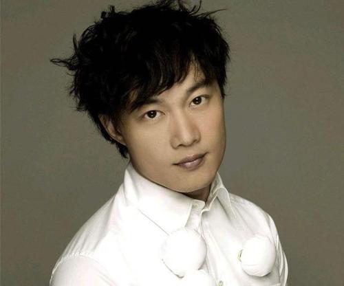 为什么有些默默无闻的人，能够突然一飞升天？