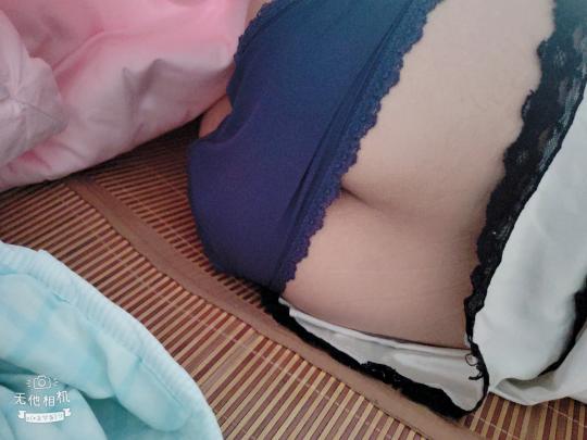 情人的大肥屁股 越草越来劲 总是草不够 为什么