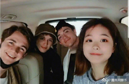 戳爷表哥女友是中国人？粉丝：这真是太酸了！