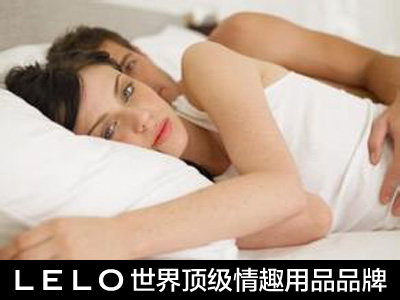 女人在完美性礼仪中达高潮