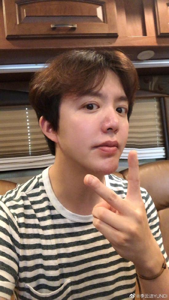 李云迪晒手绘哪吒图 网友调侃：你果然心里有藕