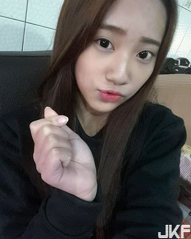 郭彦如可爱甜美学生妹快被电死啦！