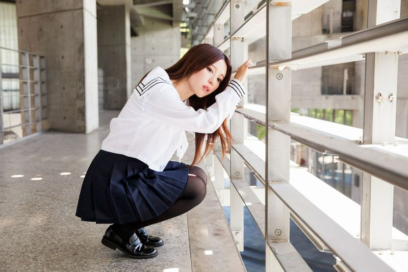 台湾美女张齐郡JULIE长筒袜校服少女