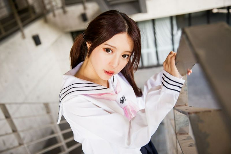 台湾美女张齐郡JULIE长筒袜校服少女