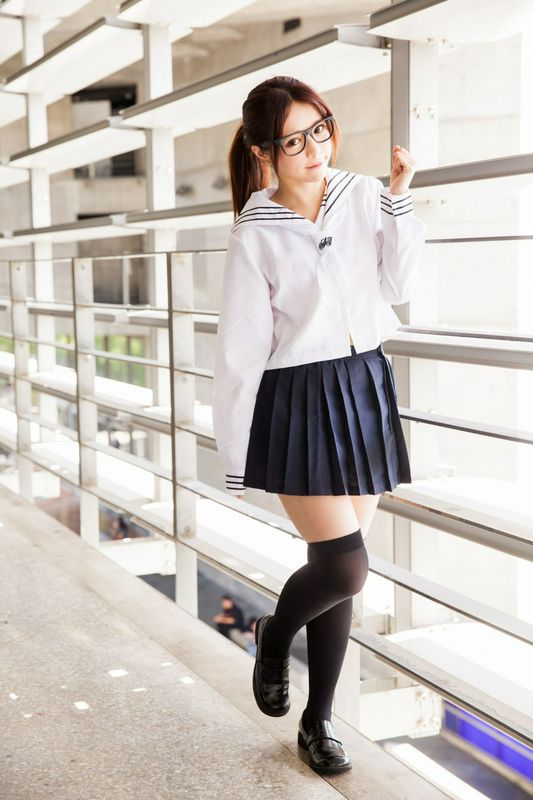 台湾美女张齐郡JULIE长筒袜校服少女