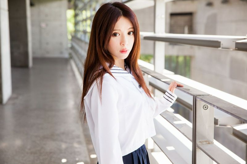 台湾美女张齐郡JULIE长筒袜校服少女