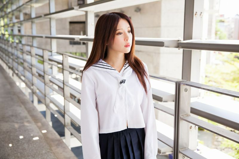 台湾美女张齐郡JULIE长筒袜校服少女