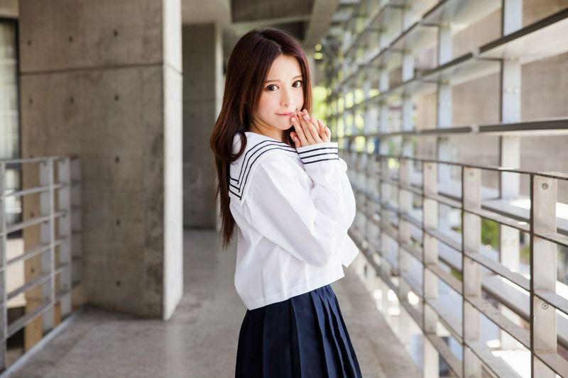 台湾美女张齐郡JULIE长筒袜校服少女