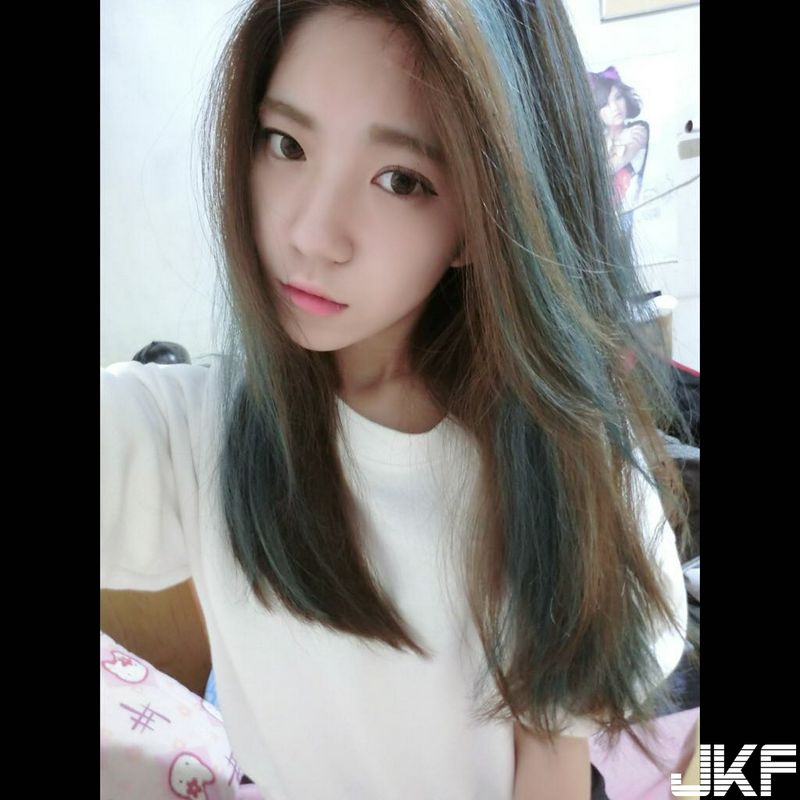 张芷瑄颜值超高！德明大眼亮丽正妹！