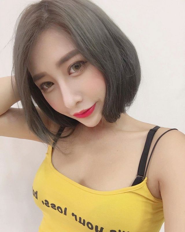 直播主妮妮浑圆巨乳溢出视觉画面超级凶