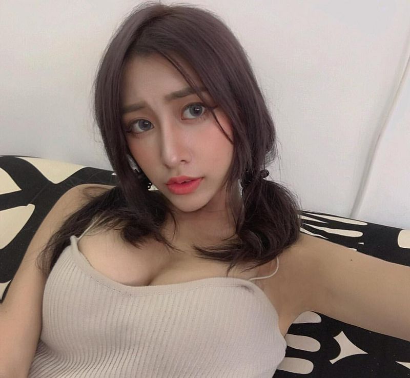 直播主妮妮浑圆巨乳溢出视觉画面超级凶