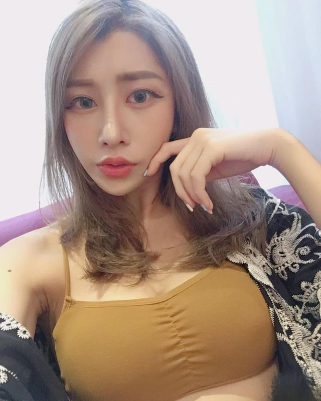 直播主妮妮浑圆巨乳溢出视觉画面超级凶