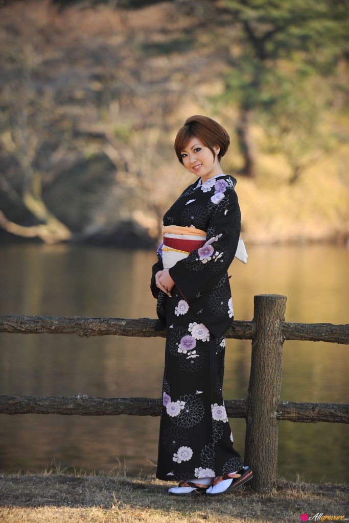 嫂子在家玩奶子
