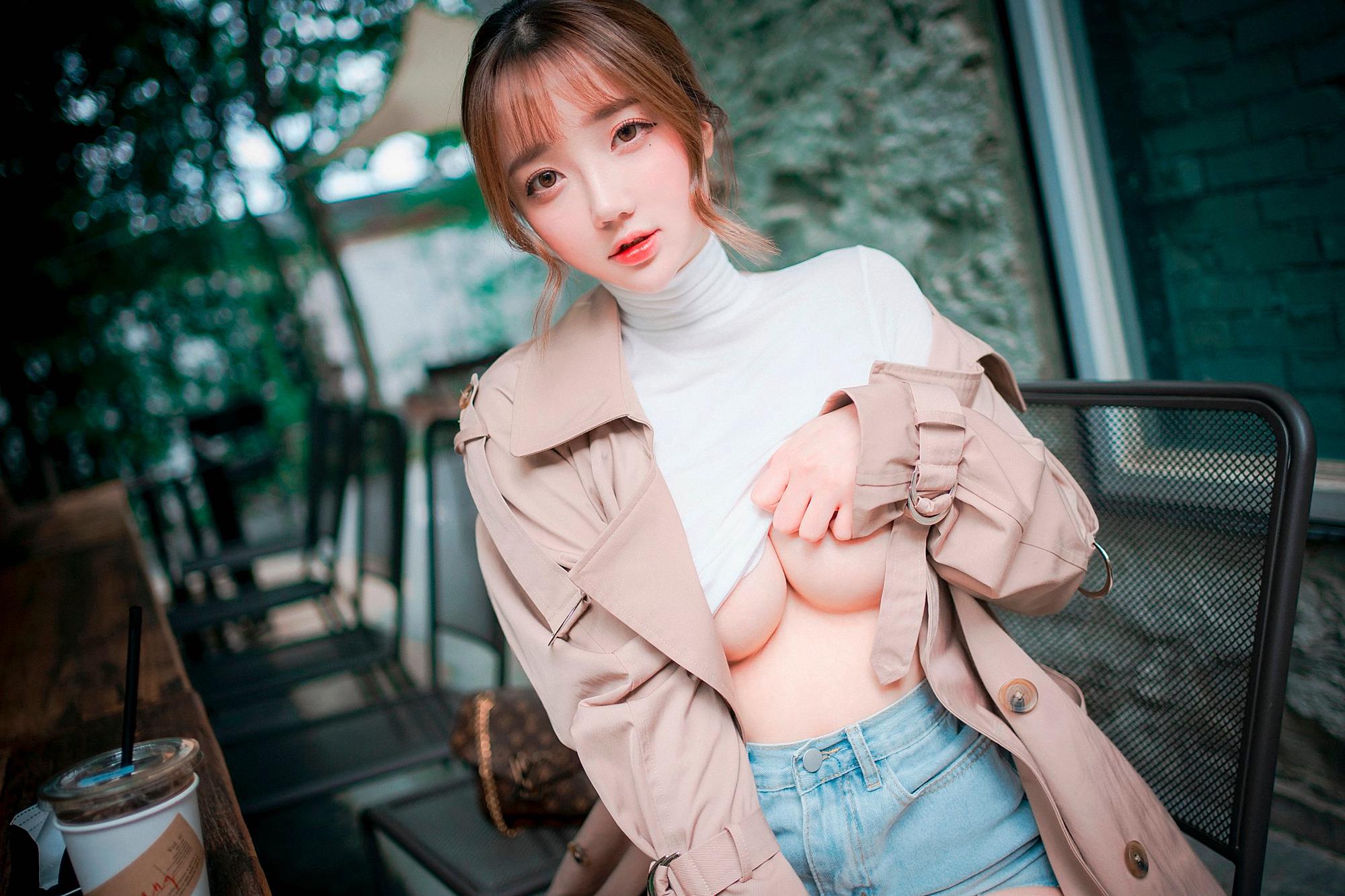 欲超迷人小姐姐