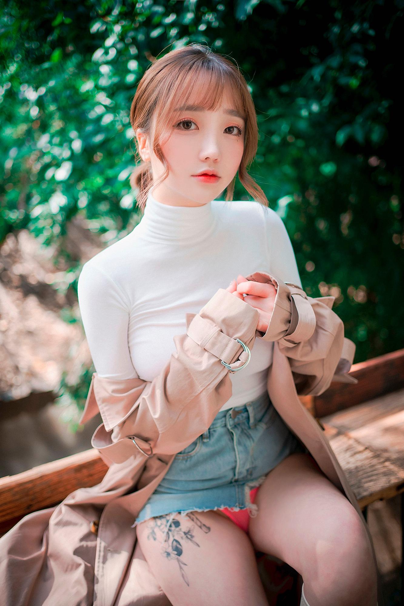欲超迷人小姐姐