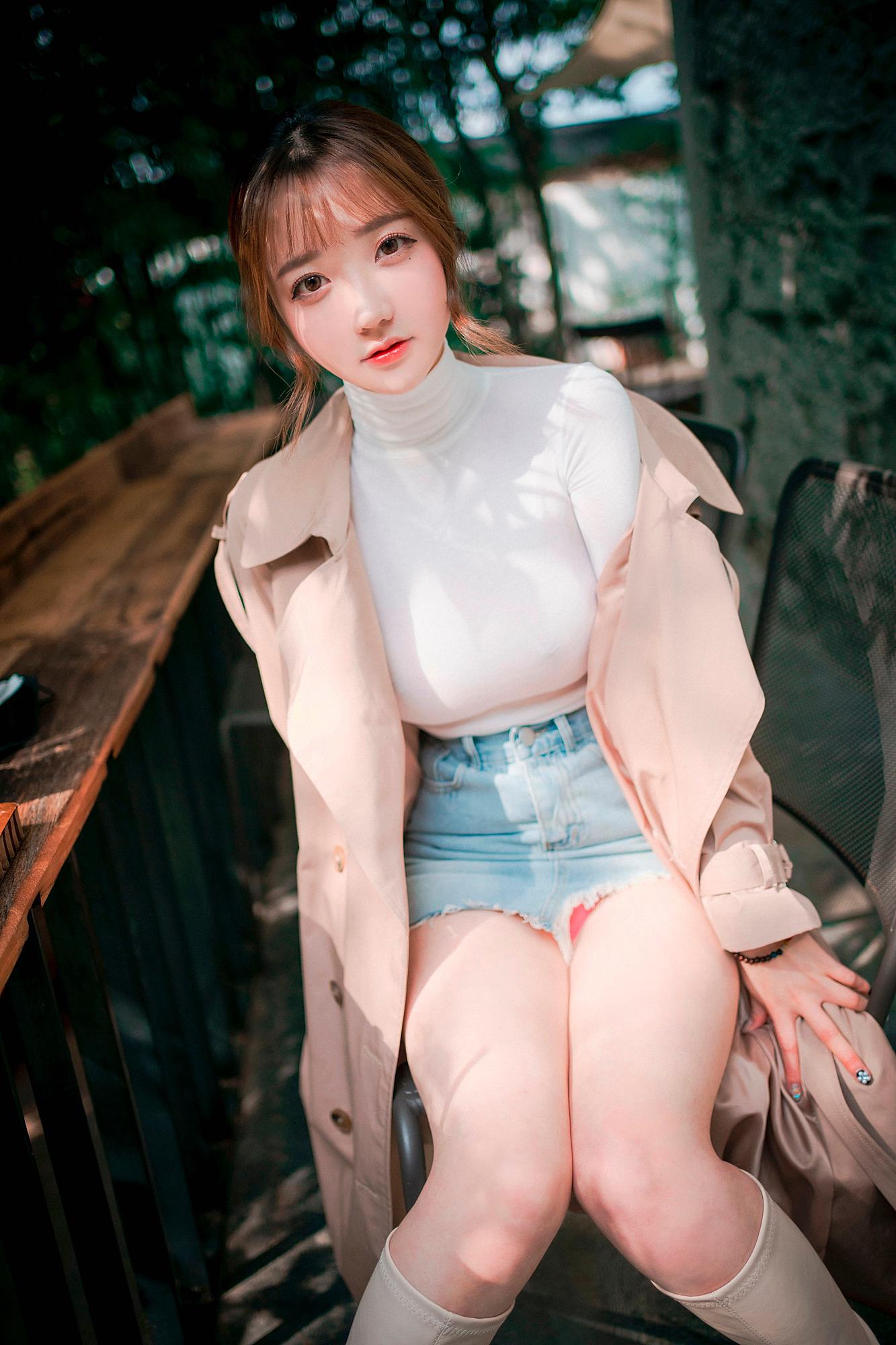 欲超迷人小姐姐