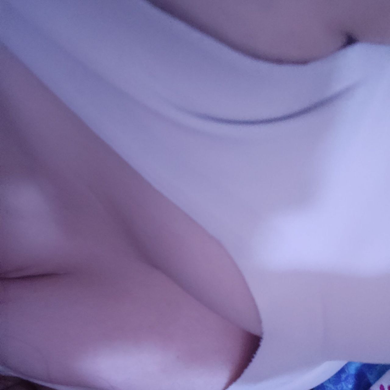 琼体遗失正茫然  逆旅仁心尽付还 肉海拾遗