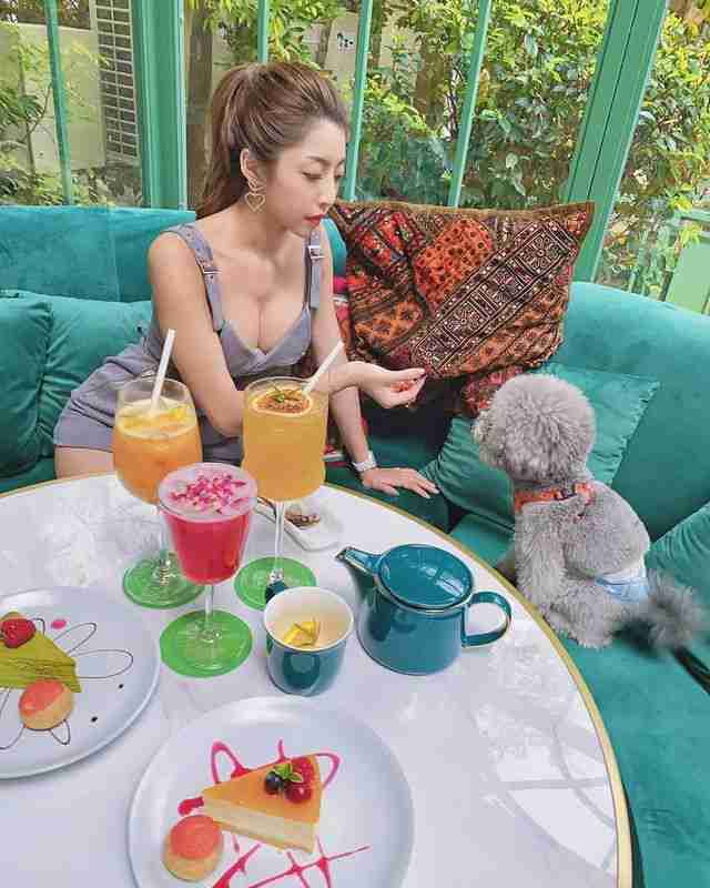 火热的少妇-【2023年12月更新】