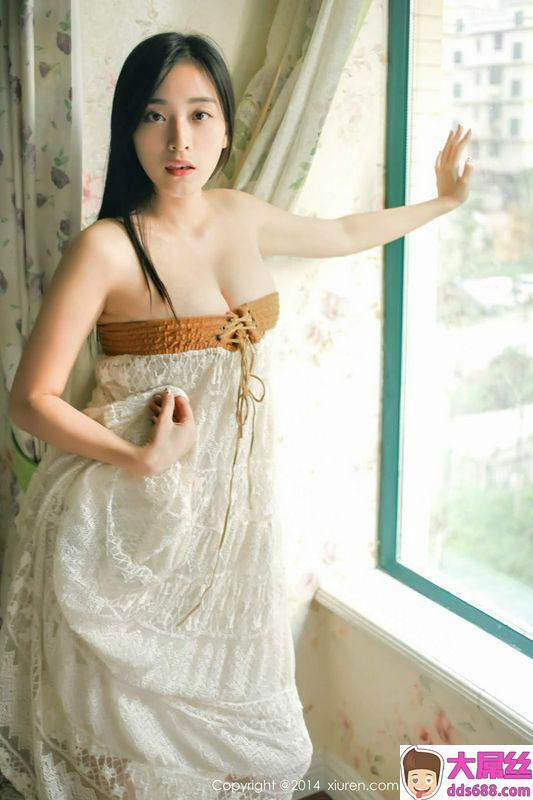 气质美女乔伊超高颜值配上雪白巨乳好诱人阿