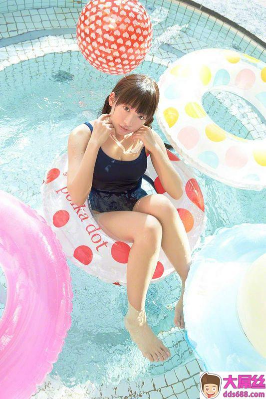 椎名ひかり水着・グラビア画像3