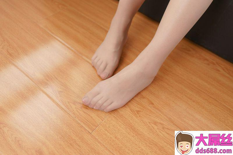 森萝财团写真BETA025校服肉丝少女1