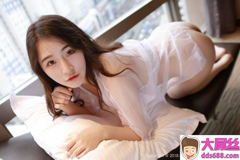 新人模特宅兔兔女儿羞态娇艳无伦