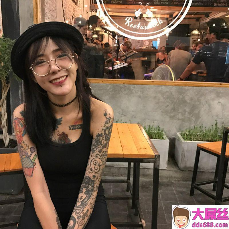 PunyaphatPongsub泰国刺青正妹非主流美图