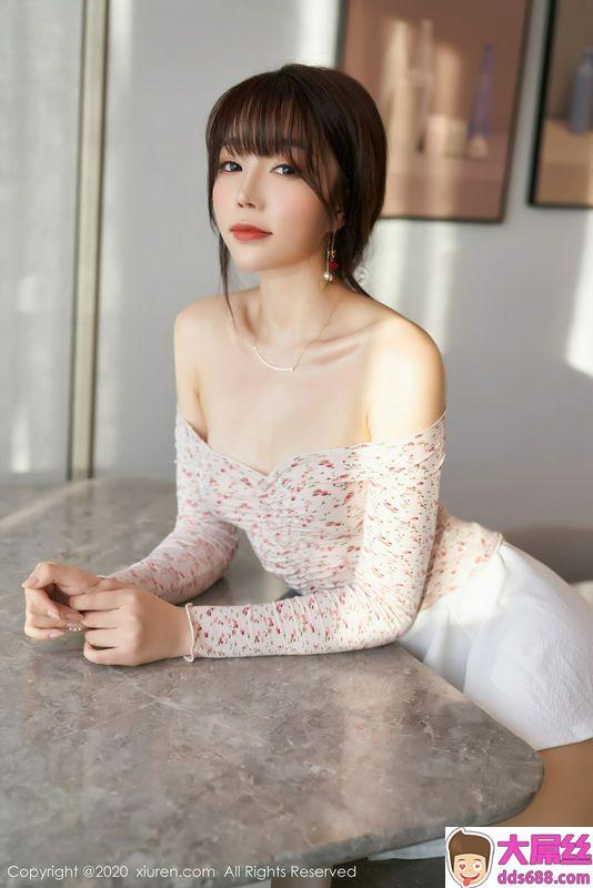 Xiuren秀人系列No.2949芝芝Booty完整版无水印写真
