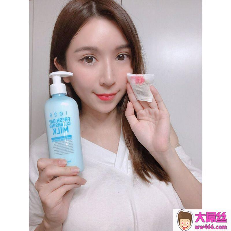巨乳白衣天使下凡超胸の隐乳气质外表超吸睛Resa暄暄_0