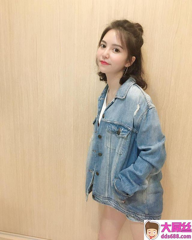性感甜美集一身网友看了：我又恋爱了JessicaChou