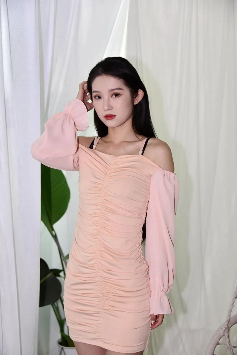 什么原因呢让她如此美丽 [22P]