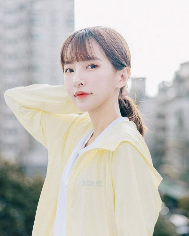 转贴美丽的学姊-【2024年5月更新】