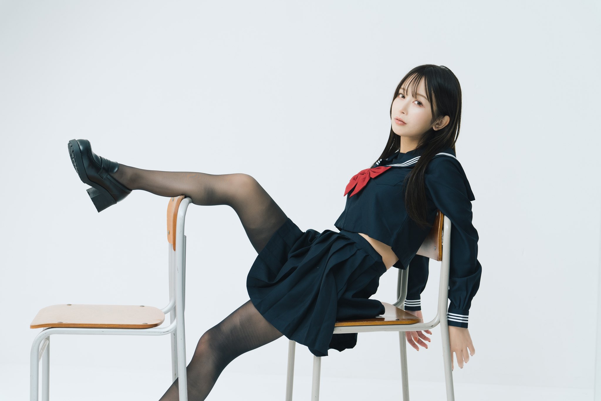 01年学妹 特意给我说她新买了衣服 原来是欠操的JK水手服 当然得猛操，小学妹穿JK服总是那么诱人！
