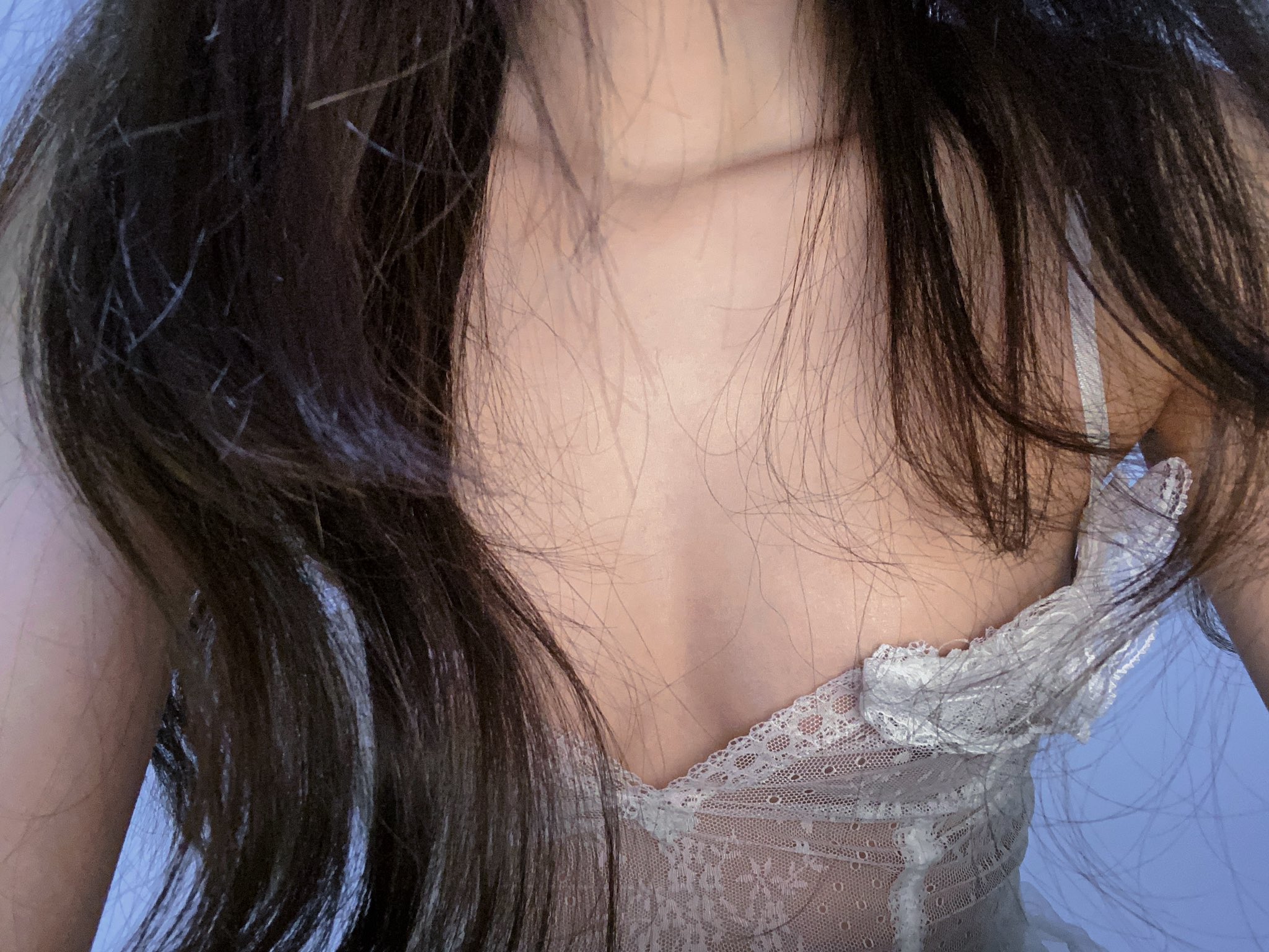 爱穿情趣内衣的学生妹