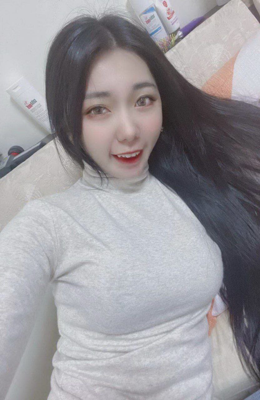 反差女被曝光