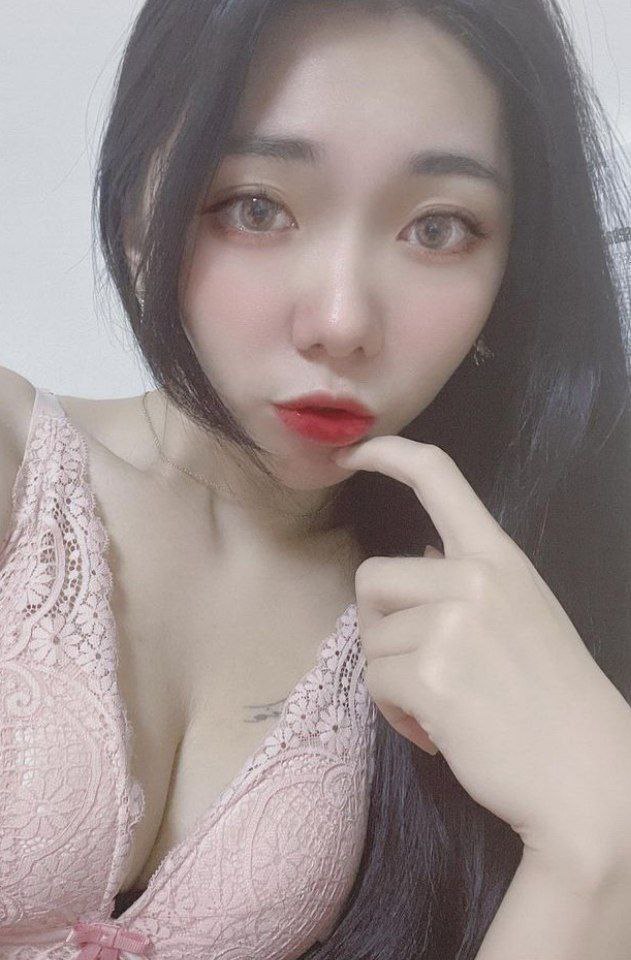 反差女被曝光
