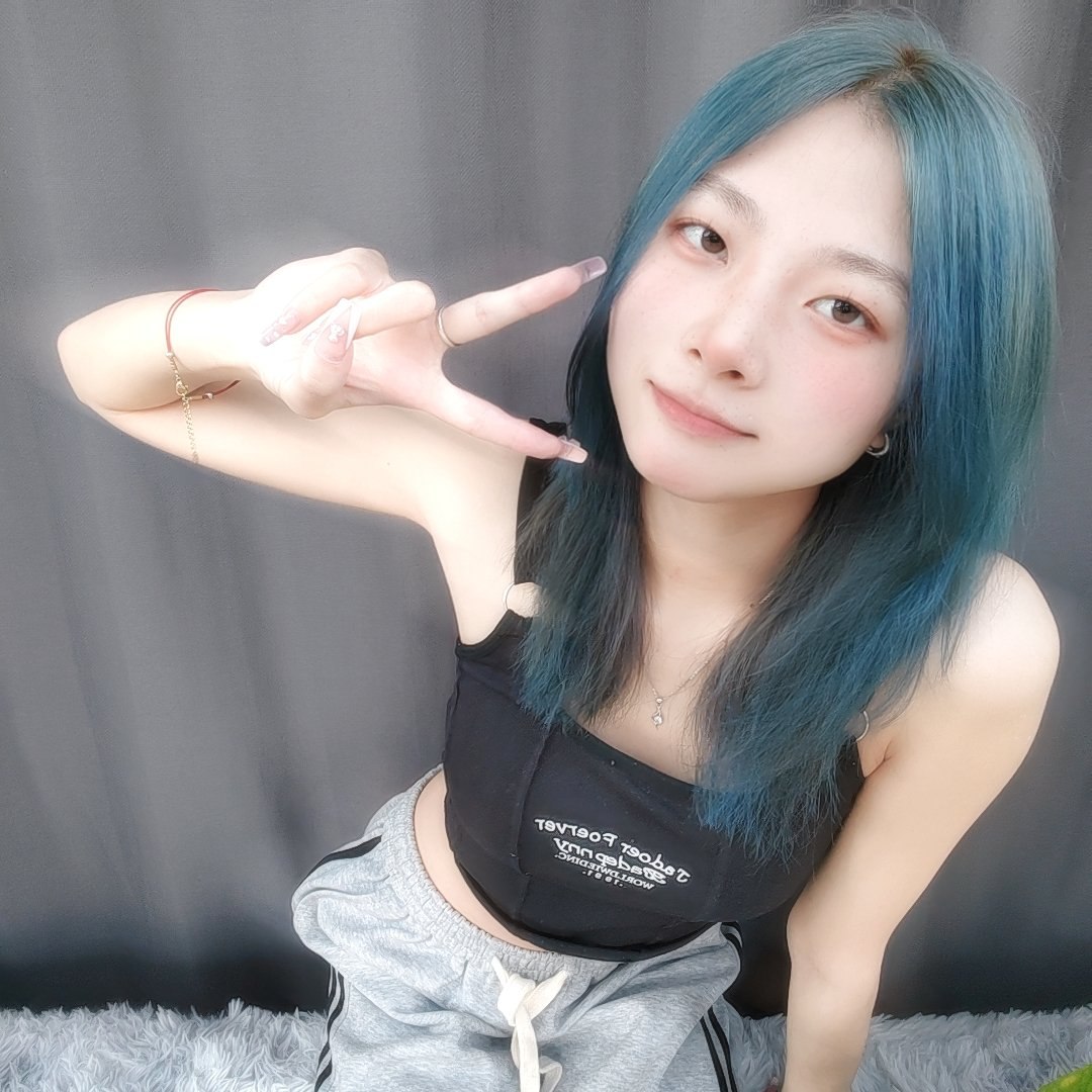 反差女孩