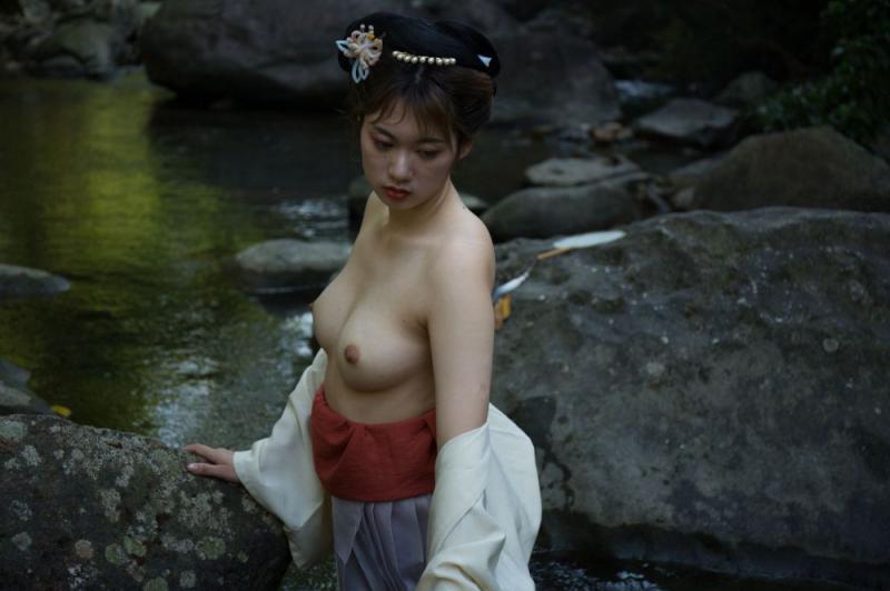 伊切尔的初次侍奉